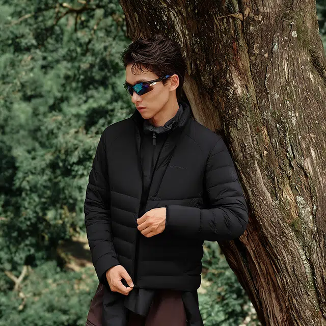 波司登  软壳高蓬高绒温暖舒适休闲徒步三合一鹅绒内胆秋季  防水防风透气保暖速干防泼水吸湿排汗防寒冲锋衣 男女同款