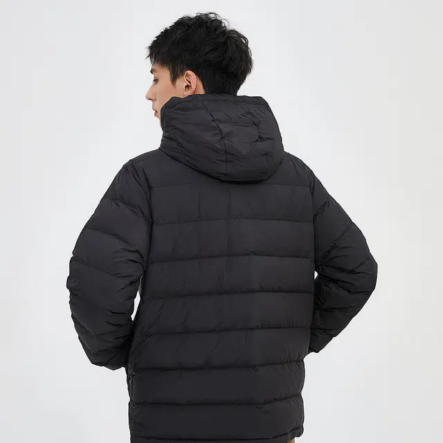 美特斯邦威 短款连帽舒适细腻柔和亲肤羽绒服 男款