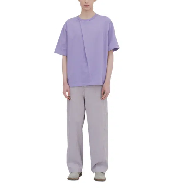 BESLOW OVERSIZED TUCK T-SHIRT T