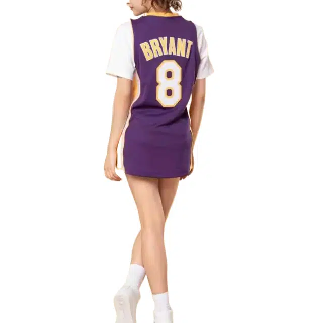 NBA Authentic 2000 8