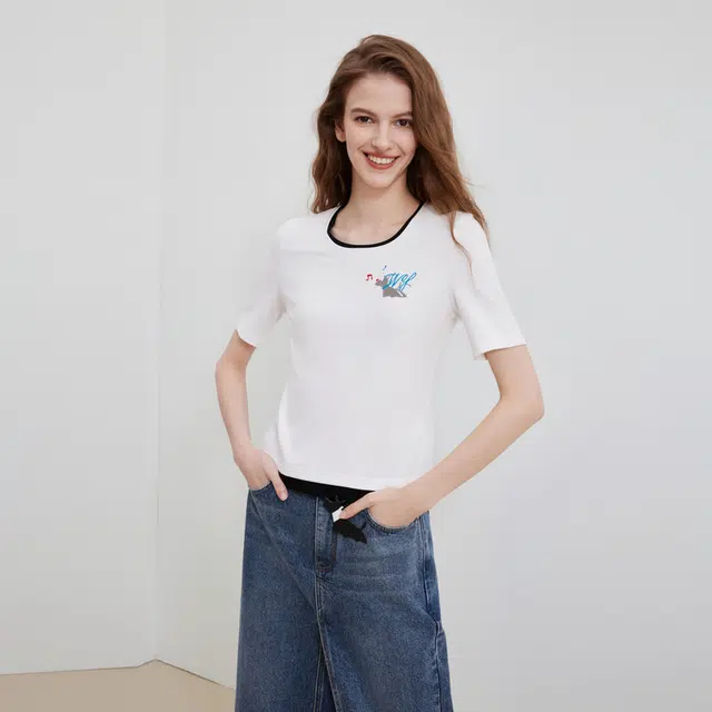 ELLE T