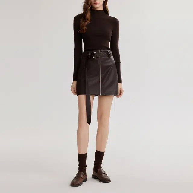 ELLE A