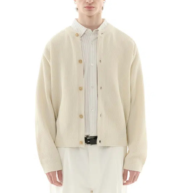 BESLOW CREW NECK SHORT CARDIGAN