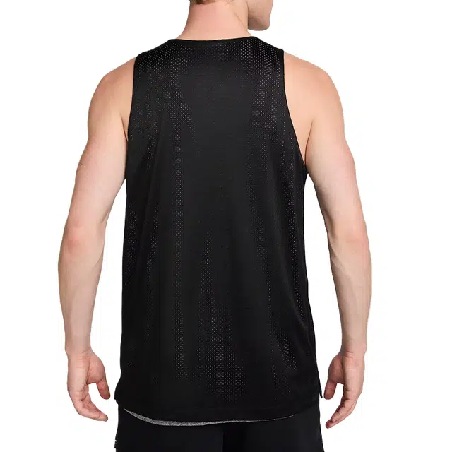 Nike Dri-FIT Standard Issue