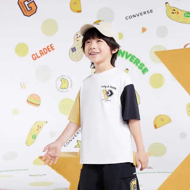 Converse x GLADEE T