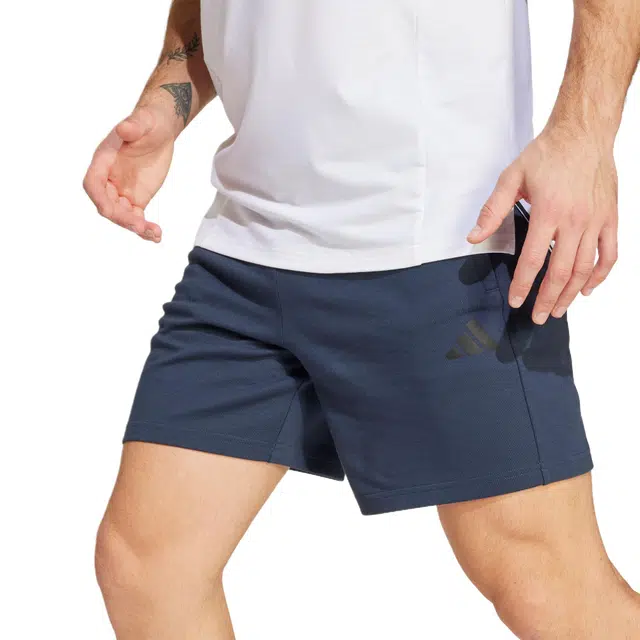 adidas ESSENTIALS FEELREADY SHORTS