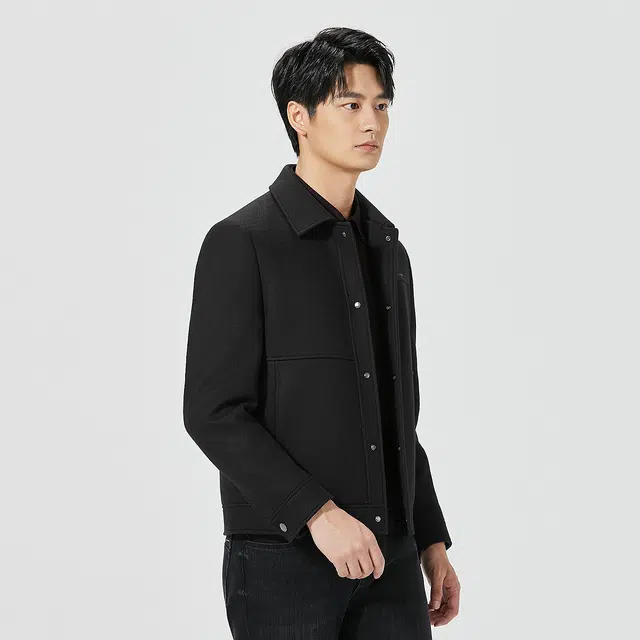 利郎 热燃科技保暖绵羊毛纯色翻领短款白鸭绒填充冬季大衣 男款