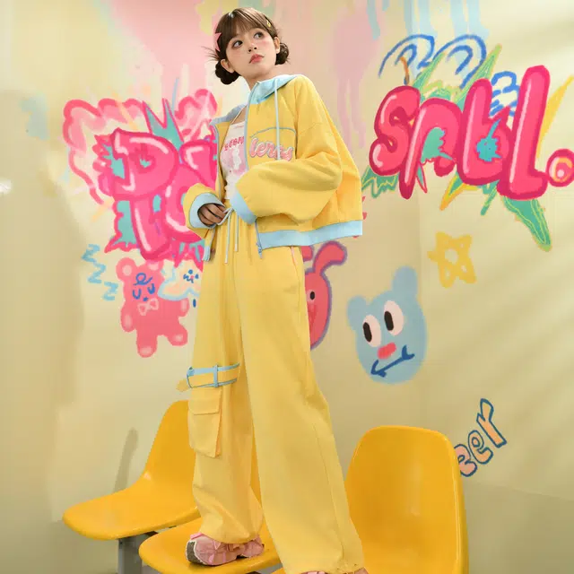 森女部落 原创多巴胺元气活力黄休闲连帽闺蜜装甜美帽衫卫衣 女款