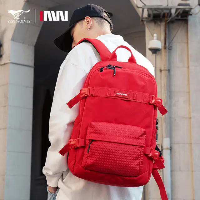 SEPTWOLVES SEPTWOLVES