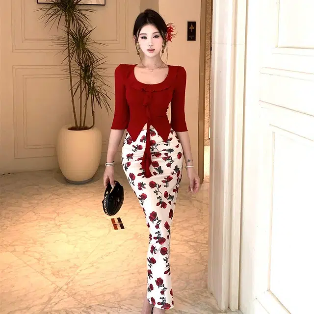 木清清 韩版御姐荷叶边修身上衣高腰性感印花裙裙装套装 女款