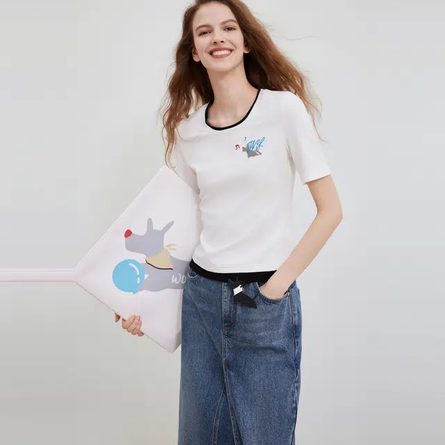 ELLE T