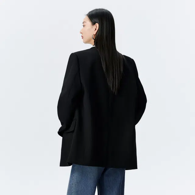 太平鸟 设计感西装休闲廓型宽松西服外套 女款 黑色