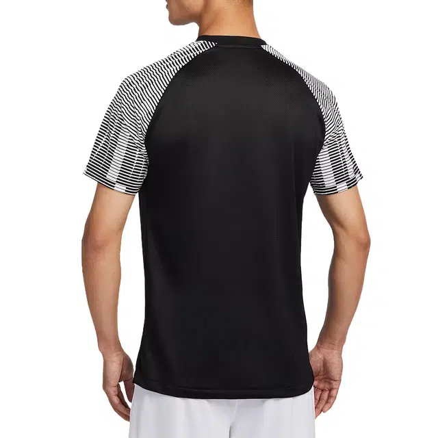 Nike Dri-Fit Academy T