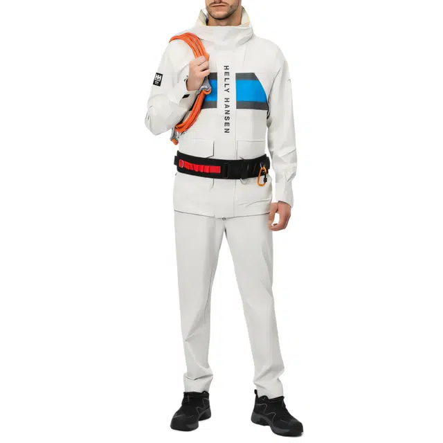 HELLY HANSEN