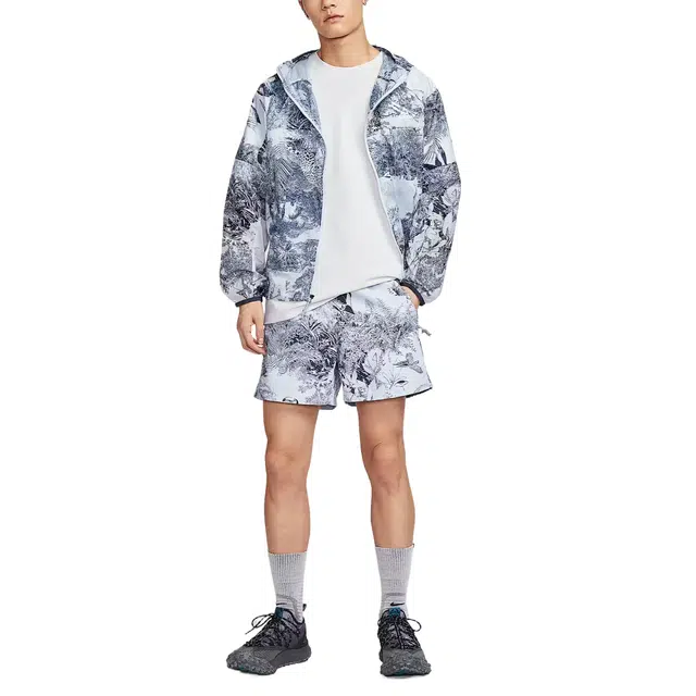 Nike Swoosh ACG