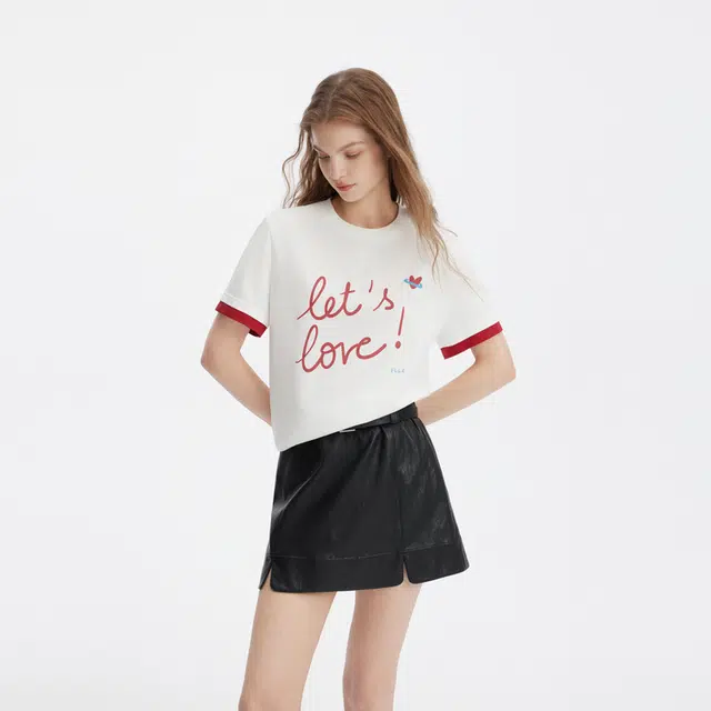 ELLE T