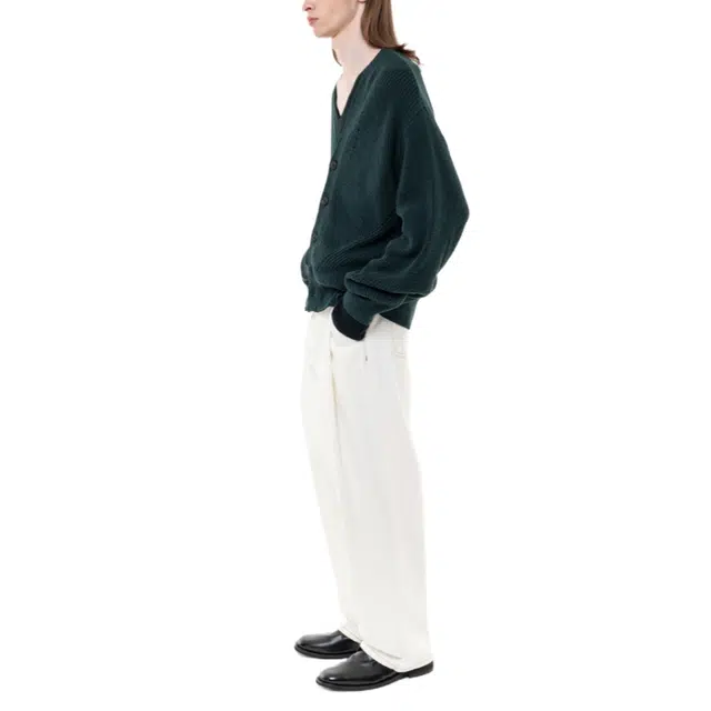 BESLOW LOW GAUGE BULKY SHORT CARDIGAN