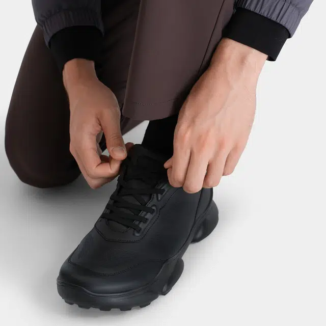 比音勒芬 头层牛皮 户外运动 休闲皮鞋 男款