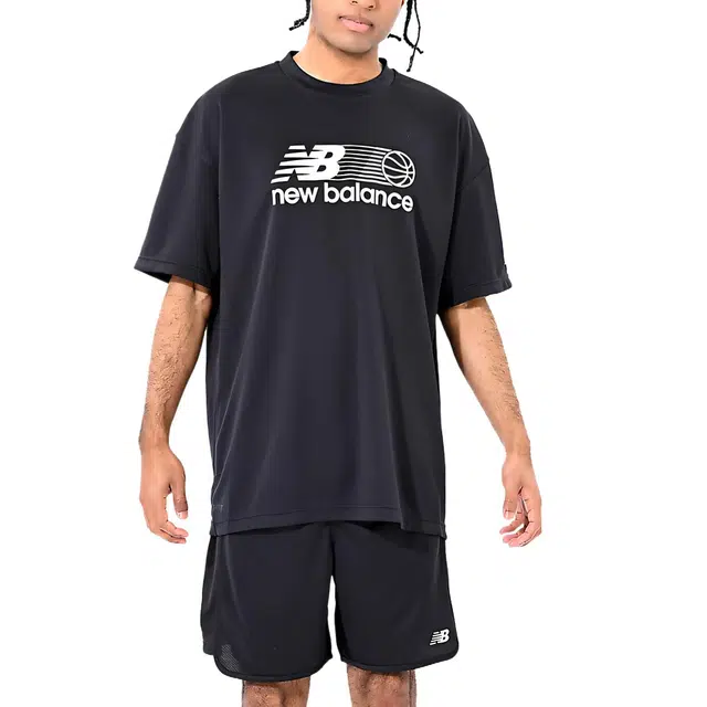 New Balance Graphic T