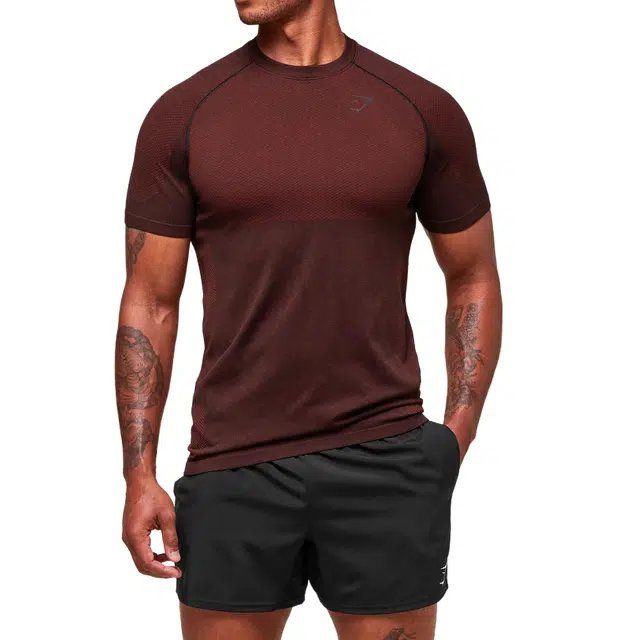 GYMSHARK Vital T