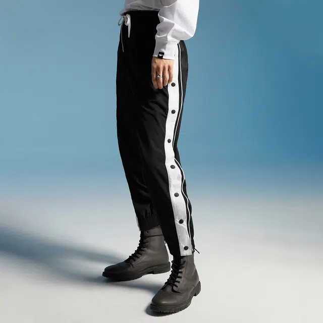 HLA JEANS