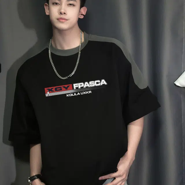 HIPHOPPUNKS T