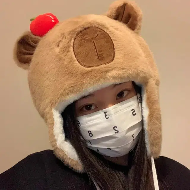 恩僾德 可爱卡皮巴拉帽子小众百搭卡通保暖包头帽显脸小防寒护耳套头 聚酯纤维 绒线帽 男女同款情侣款