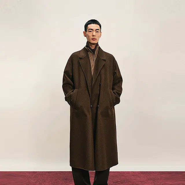 速写 外套西服领长袖大衣 男款