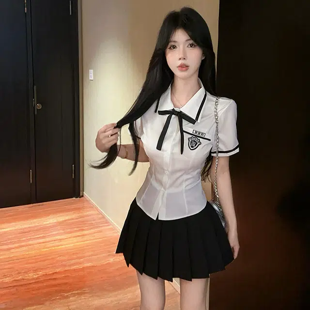 ETSE JK