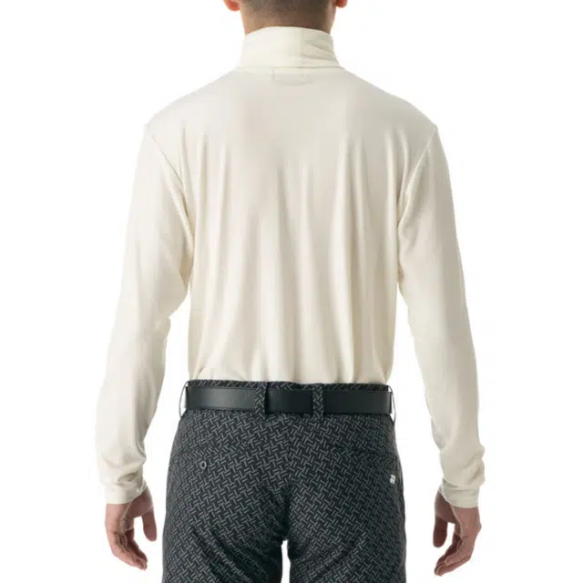 YONEX