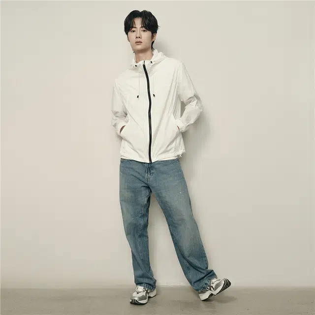 佐丹奴 韩国系列抽绳连帽梭织薄外套风衣 男款
