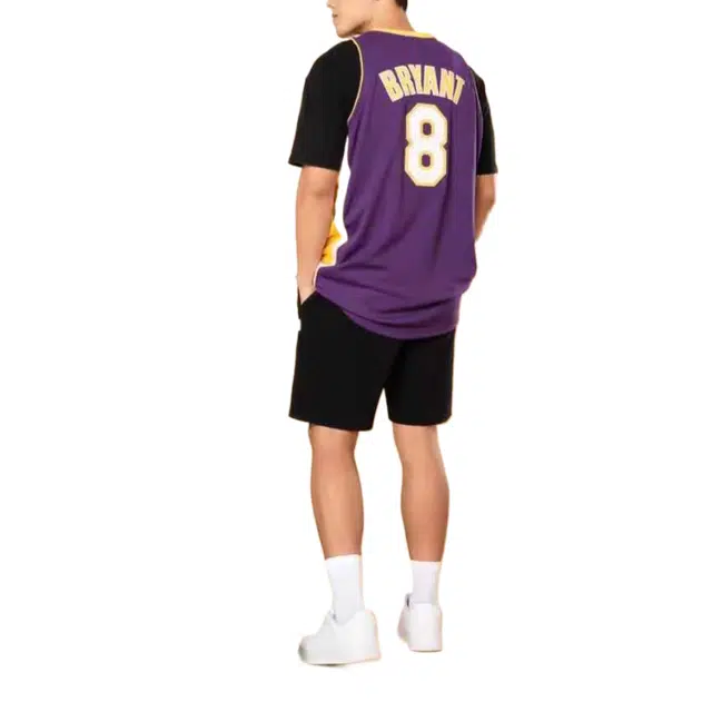 NBA Authentic 2000 8