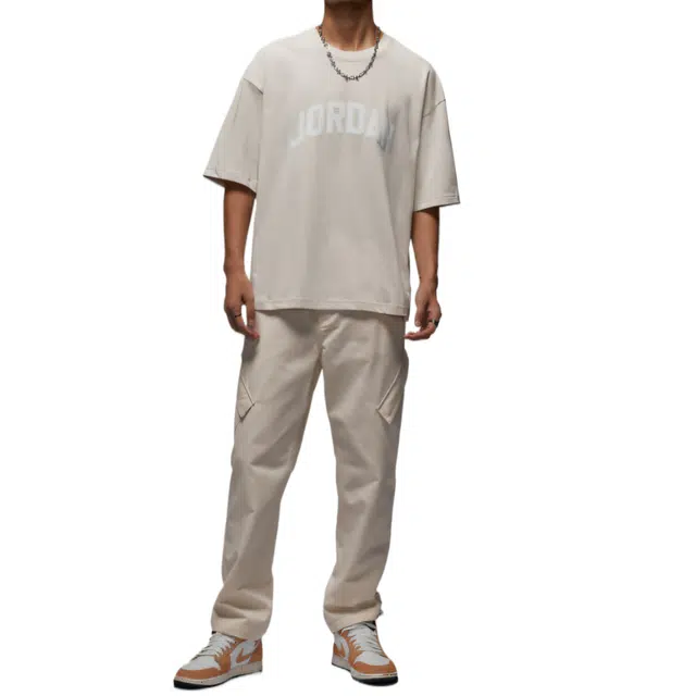 Jordan Flight Essentials T