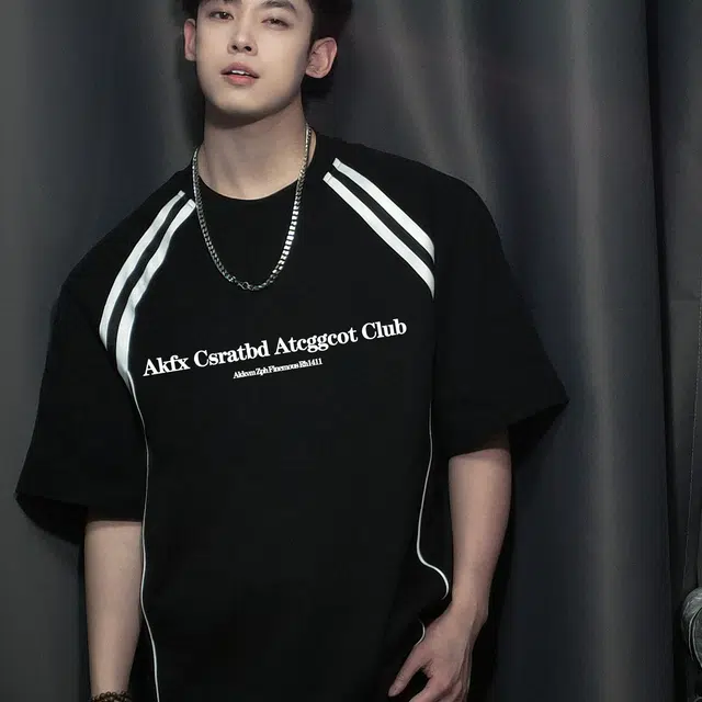 HIPHOPPUNKS T