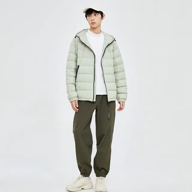 美特斯邦威 短款连帽舒适细腻柔和亲肤羽绒服 男款