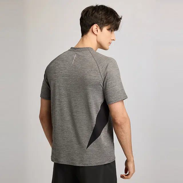 ellesse T