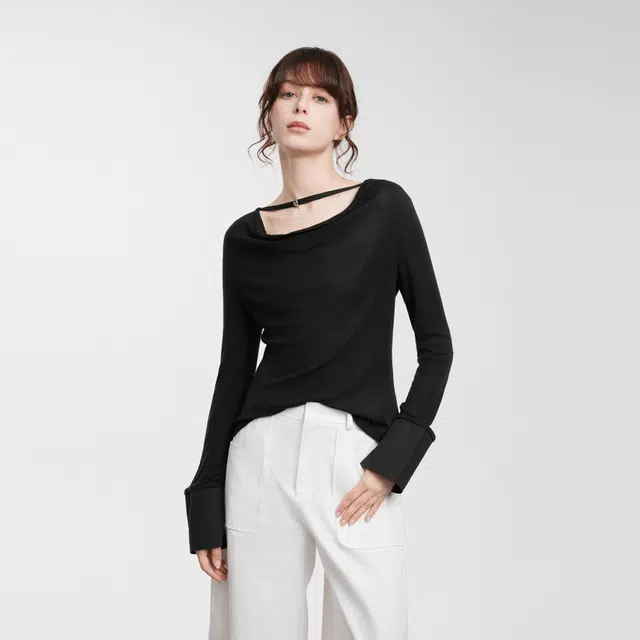 ELLE T