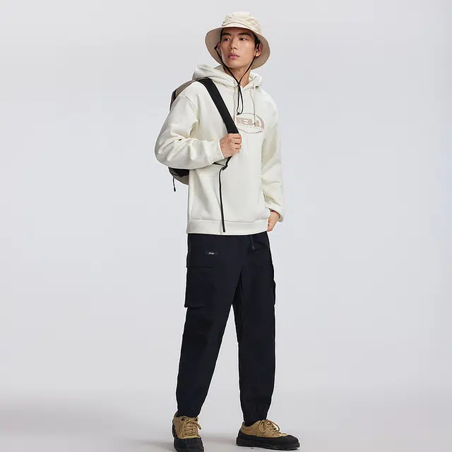 美特斯邦威 连帽彩色印花加绒卫衣 男女同款