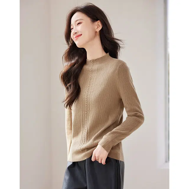 爱依莲 春秋款 时尚洋气半高领打底衫套头内搭上衣针织衫 女款 浅卡色