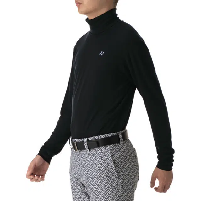 YONEX