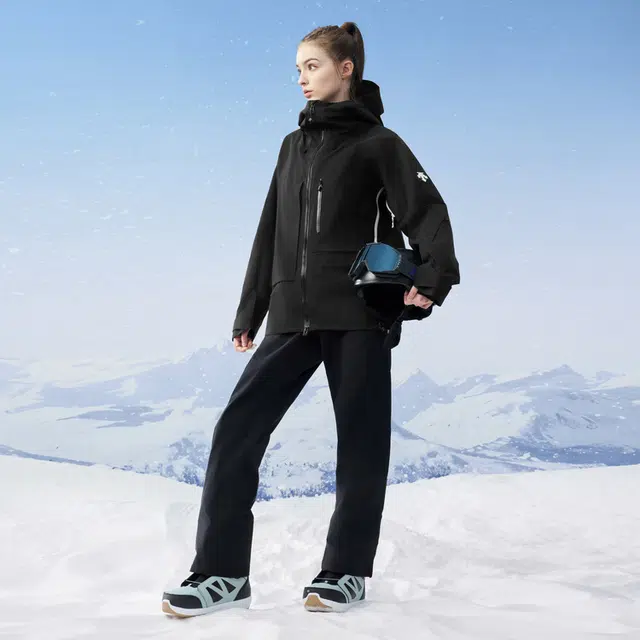 DESCENTE Snowboard