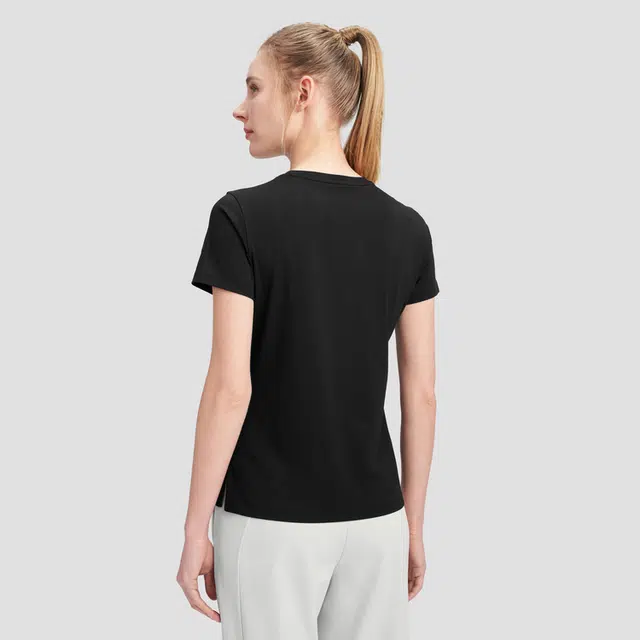 DESCENTE ESSENTIAL TOUGHLogo T