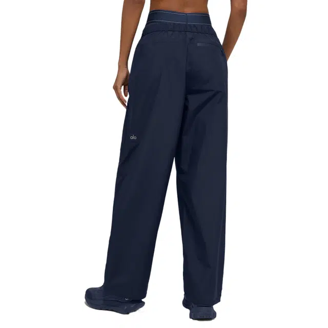 alo yoga Alpha Shell