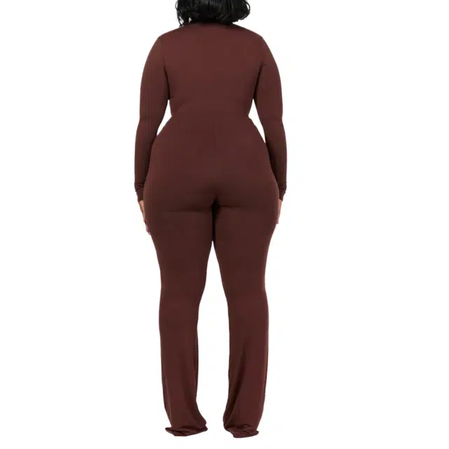 NAKED WARDROBE Crewneck Top CURVE NW
