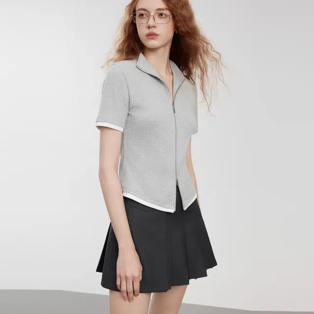 ELLE T