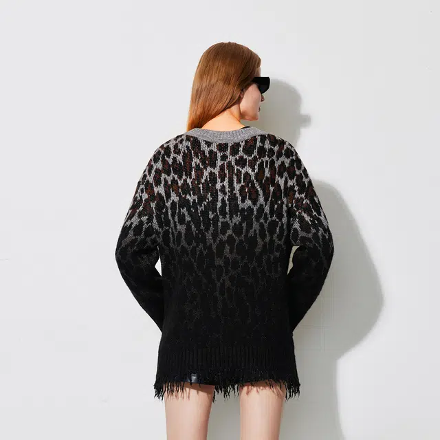 ONLY V