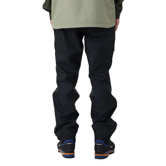 MOUNTAIN HARDWEAR Threshold
