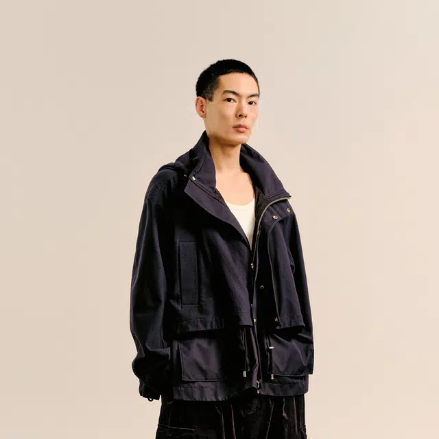 速写 时尚休闲连帽简约宽松长袖夹克外套 男款 黑藏青