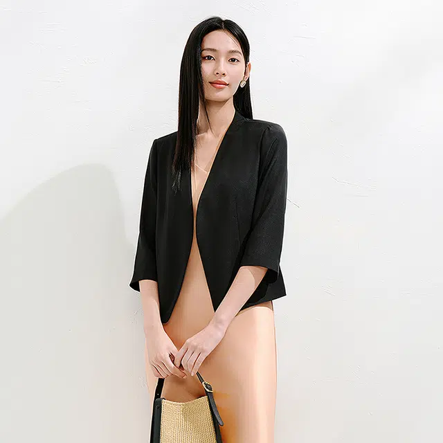 玖姿安娜蔻 纯色时尚简约舒适百搭长袖西装 女款
