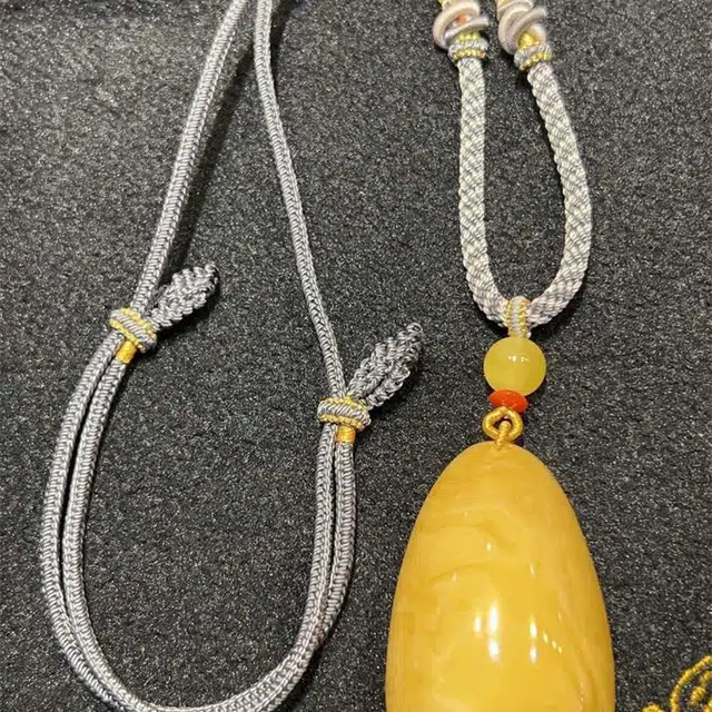 灵运宝 【师傅已加能量】转运招财天然俄原石原矿水滴吊坠毛衣链无优化无烤色配手工挂绳一物一图 蜜蜡 项链 男女同款情侣款